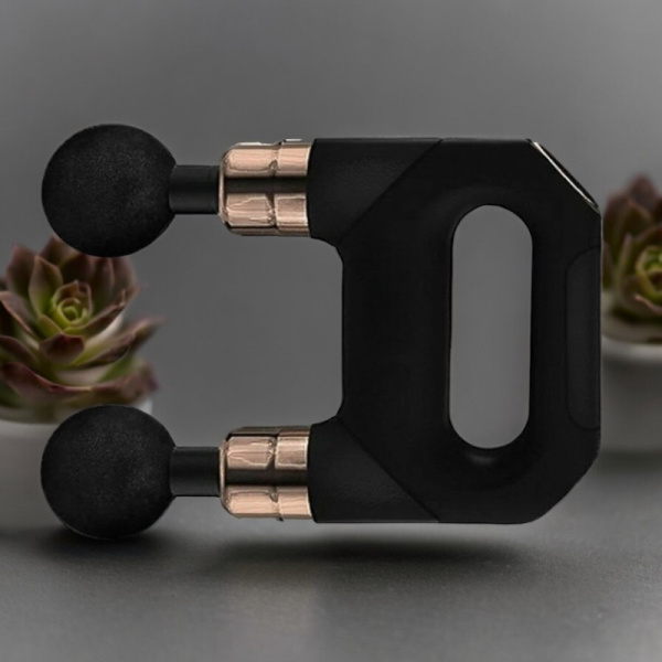 Перкуссионный массажер для тела 4в1 и с двумя массажными головками / Компактный ударный массажер-пистолет